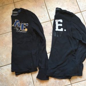 American Eagle long sleeve tees Size M/L